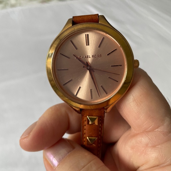 M K  double strap Watch - Picture 1 of 4